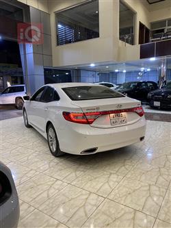 هيونداي أزيرا